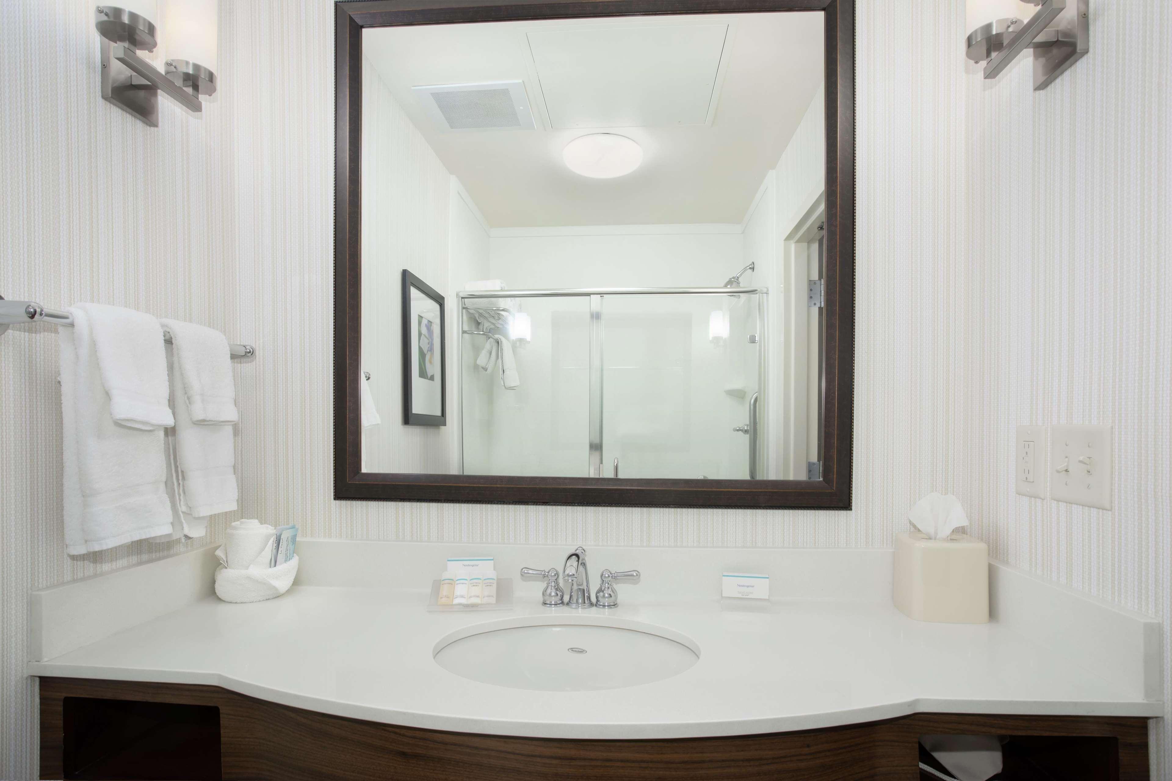 Hilton Garden Inn Lincoln Downtown/Haymarket Buitenkant foto