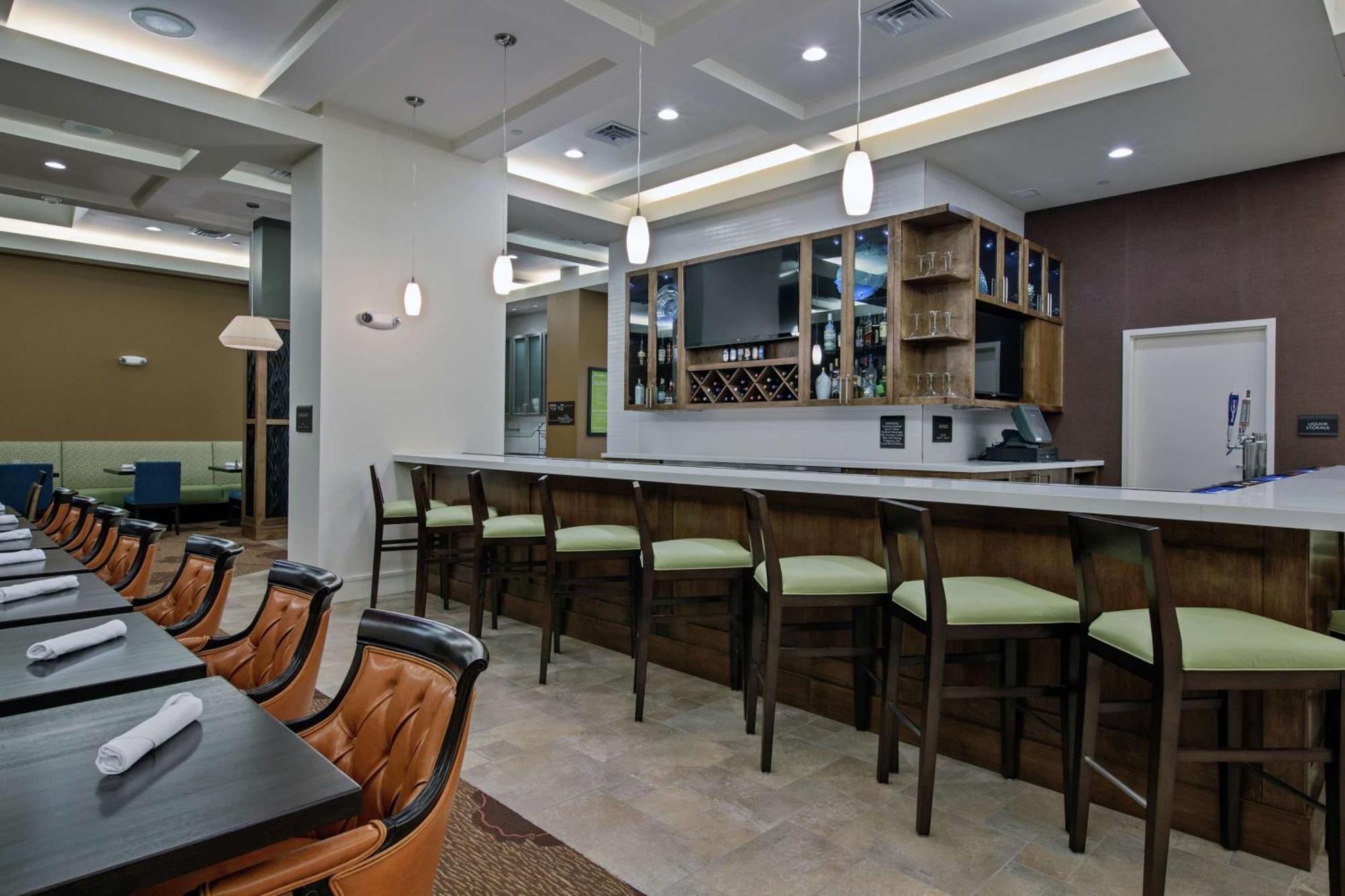 Hilton Garden Inn Lincoln Downtown/Haymarket Buitenkant foto