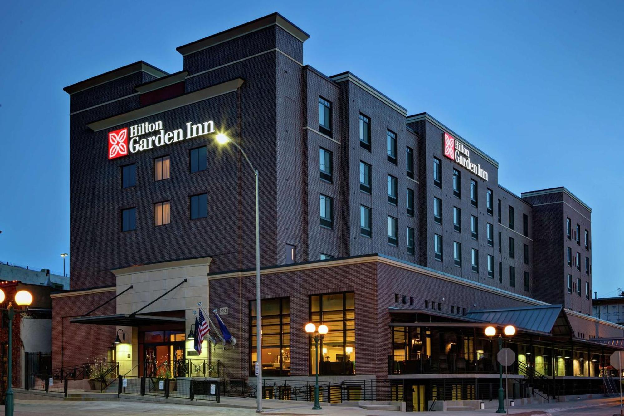 Hilton Garden Inn Lincoln Downtown/Haymarket Buitenkant foto